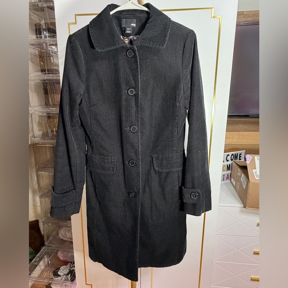 NWOT H&M Black Corduroy Jacket With Floral Lining #0077